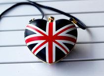 Corazon_ingles_2-211x154.jpg