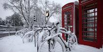 Snowy_London_0-211x106.jpg