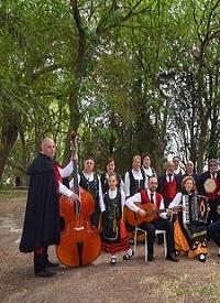 MÚSICA. Trovadores de Castilla: "Cantando a nuestra tierra".