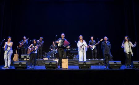 Imagen Música Tradicional. Espliego Folk: “Fusión de raíz en Navidad”.