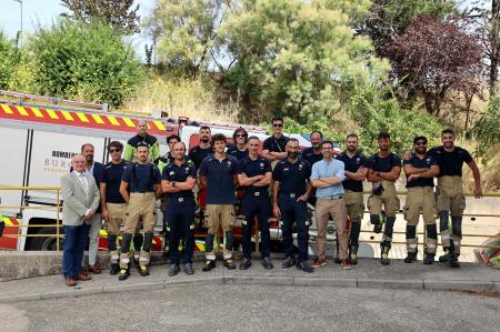 Imagen 30/07/2024 La UBU hace entrega a Bomberos de Burgos de un dispositivo que mejorará la lucha contra incendios en edificios de gran altura