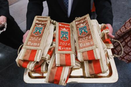 BASES PARA LA ELECCIÓN DE REINA MAYOR Y REINA INFANTIL, ASÍ COMO DAMAS DE HONOR Y COMITIVA, REY MAYOR Y REY INFANTIL Y COMITIVA. FIESTAS DE SAN PEDRO Y SAN PABLO 2025