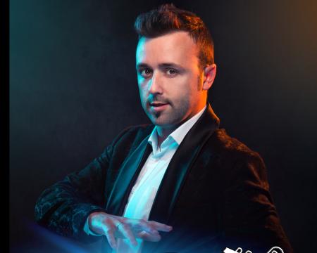 Magia Familiar. Mago Xuso: “Magix”.